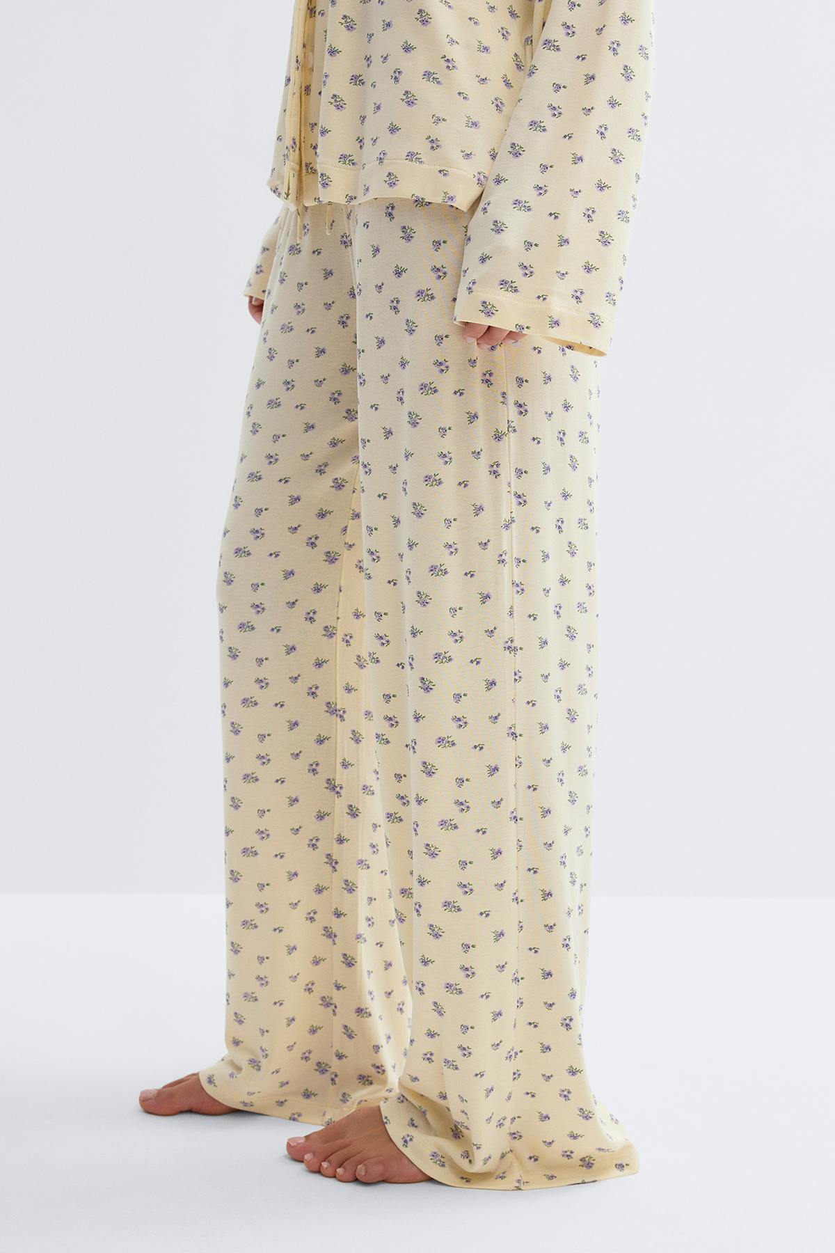 Soft pyjamas trousers