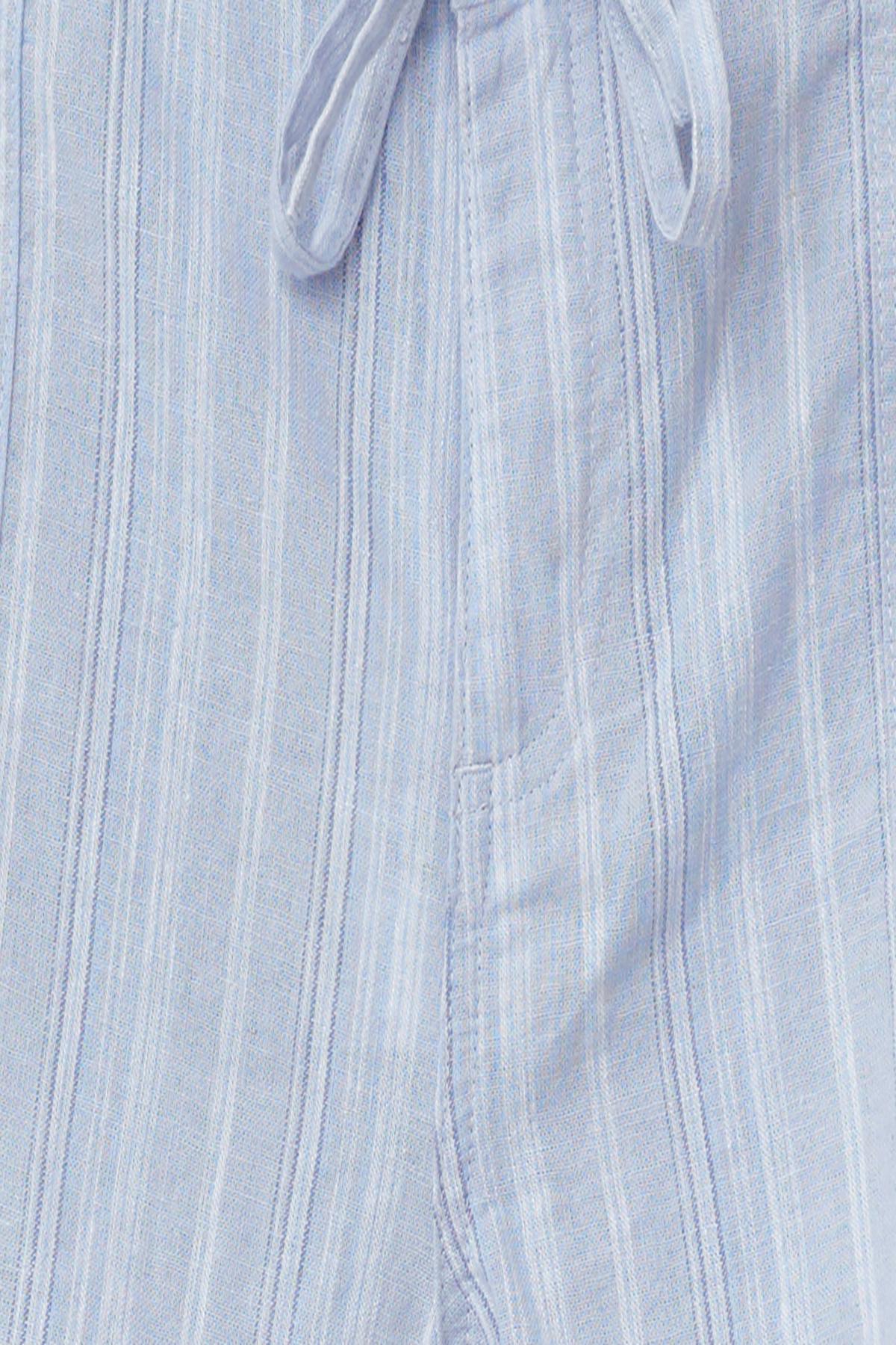 Linen blend mini cargo shorts