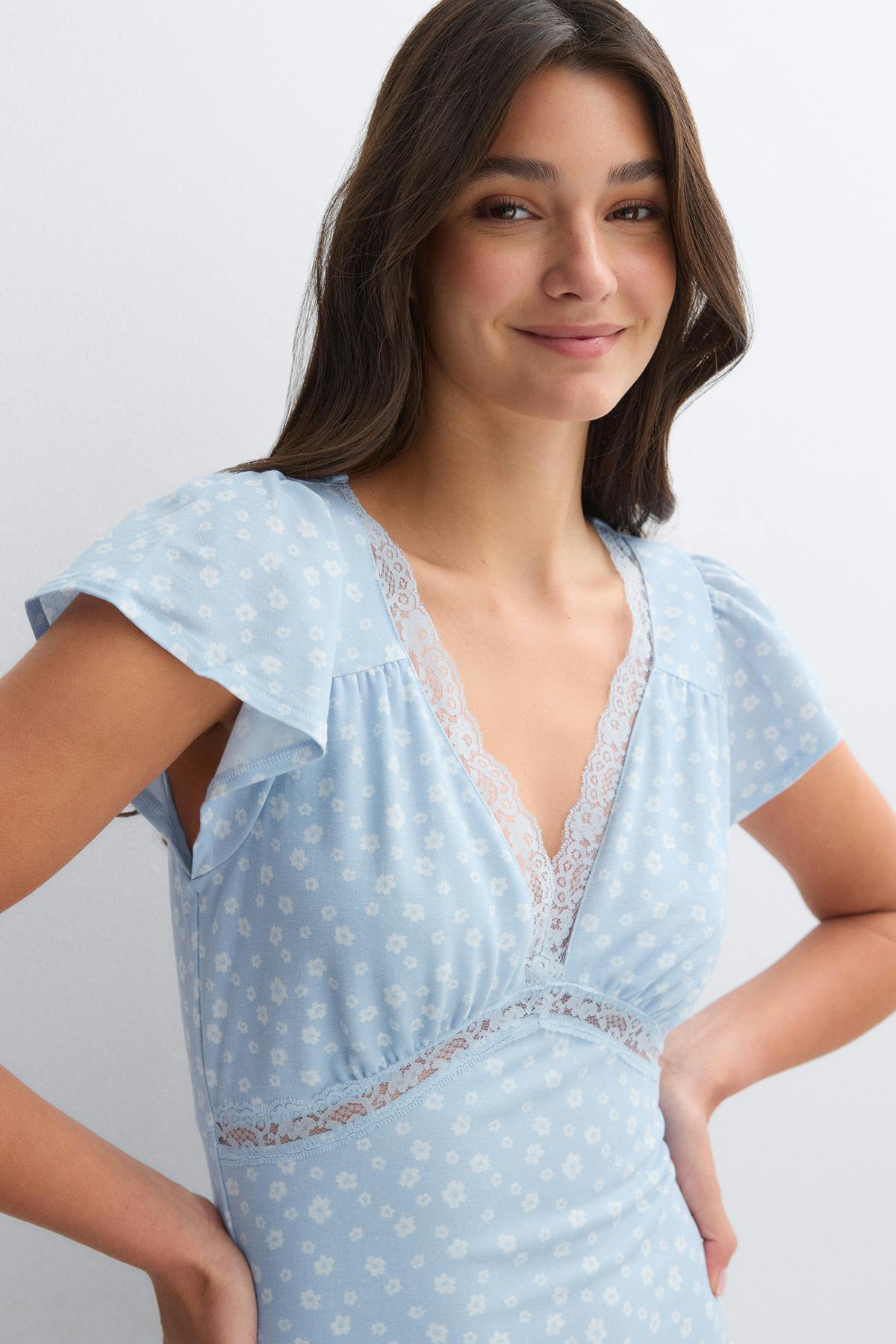 Lace detail midi dress