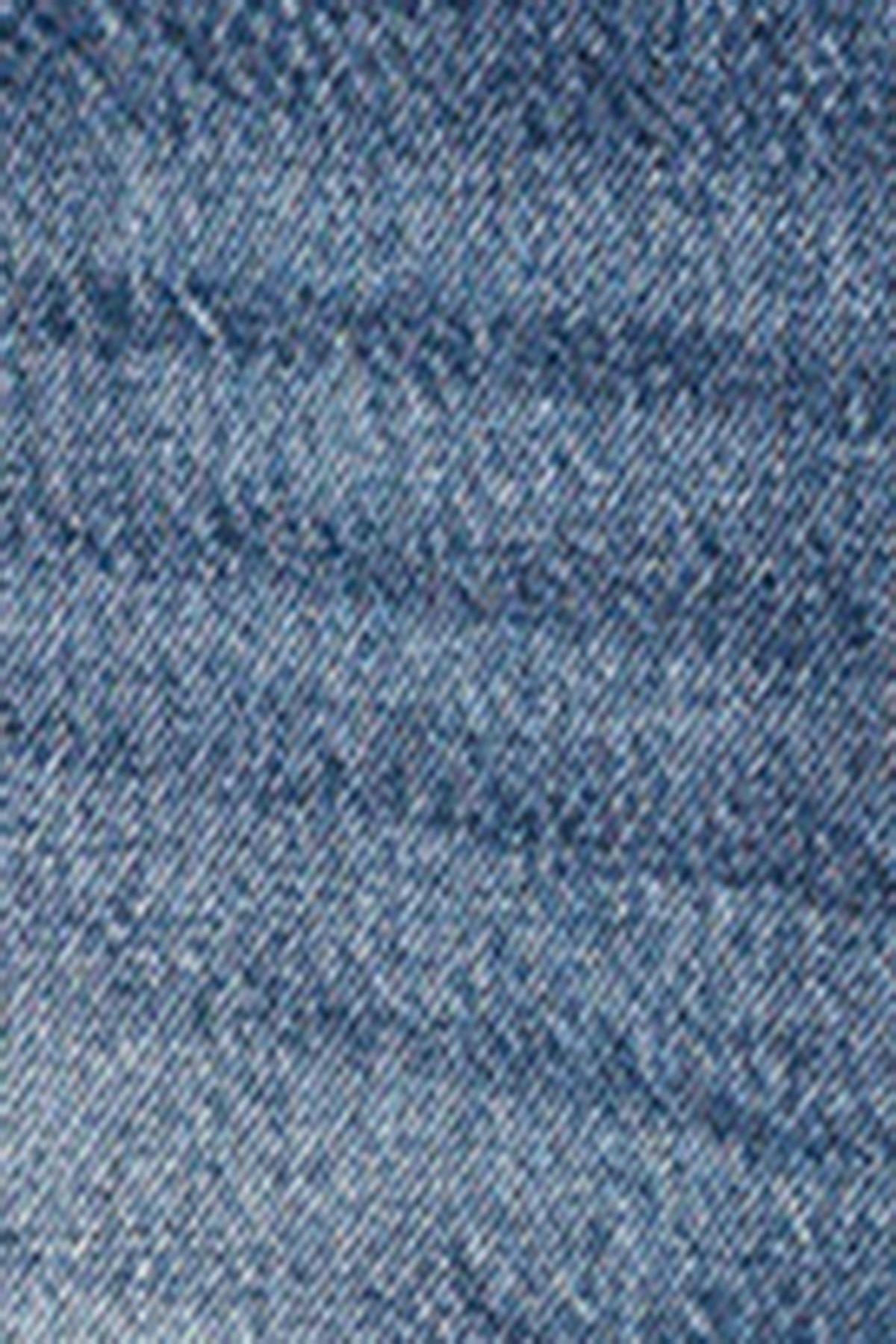 Drop loose denim shorts