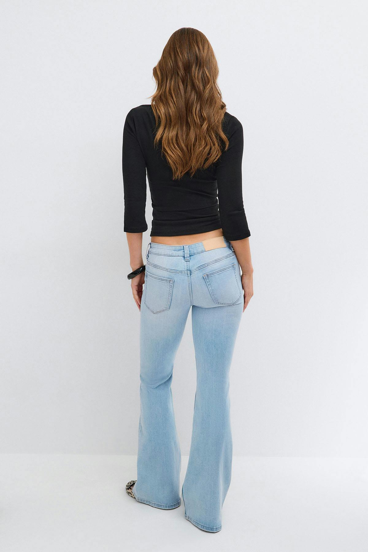 Glow low flare jeans
