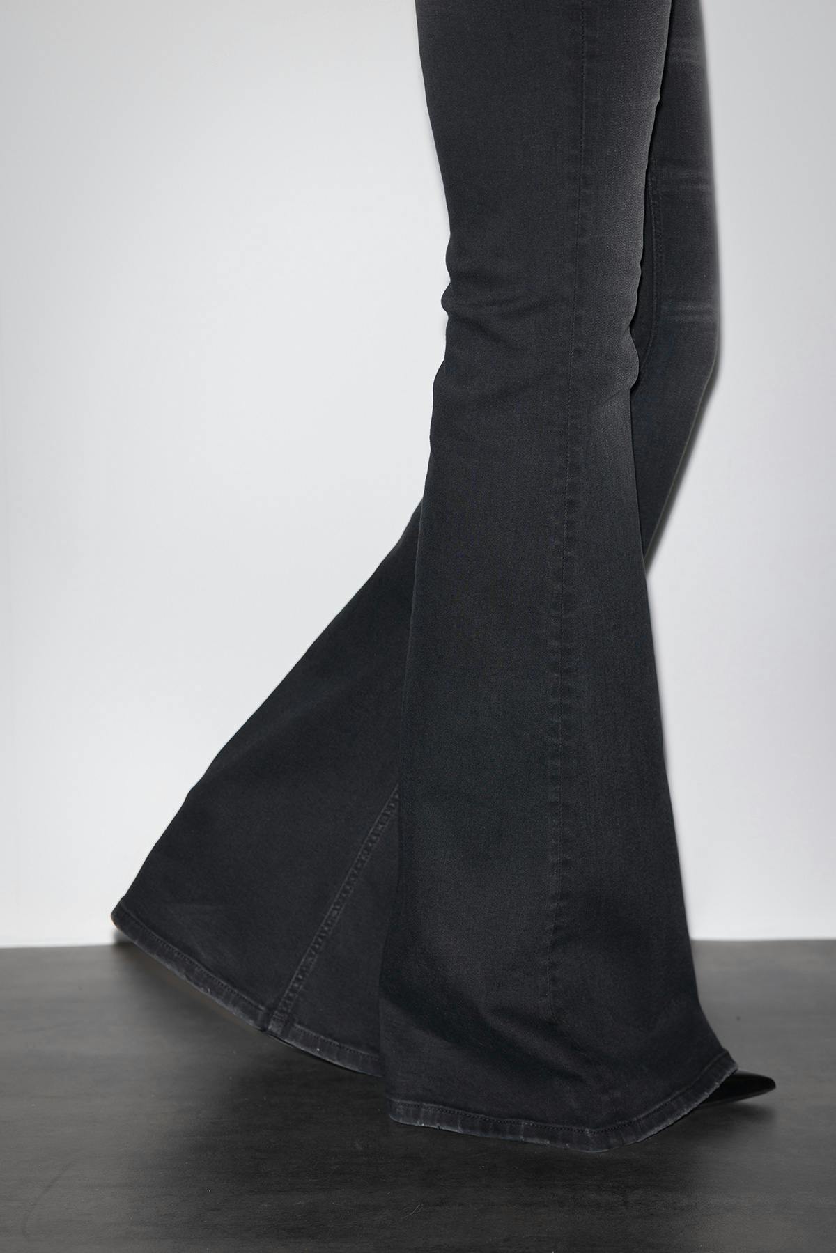Ultra flare jeans