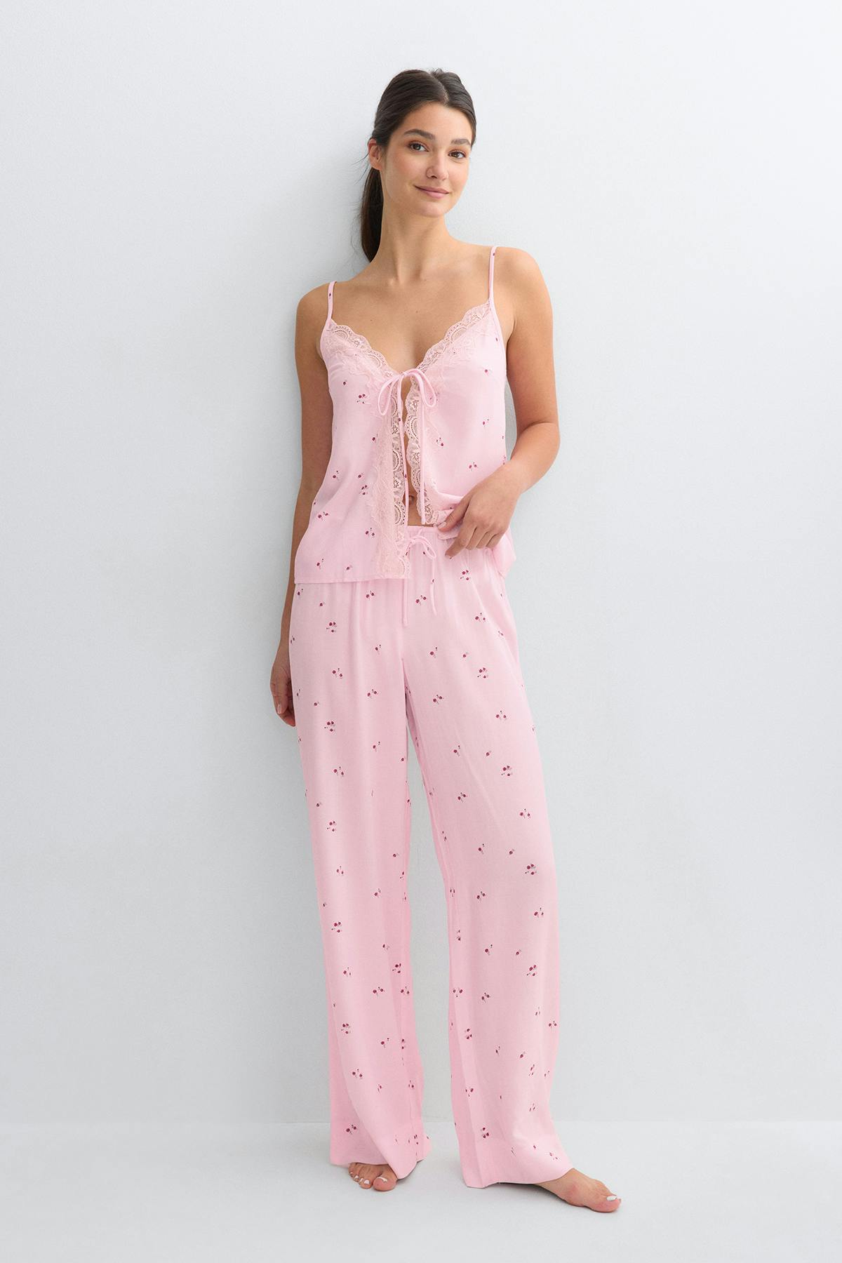 Lace loungewear singlet