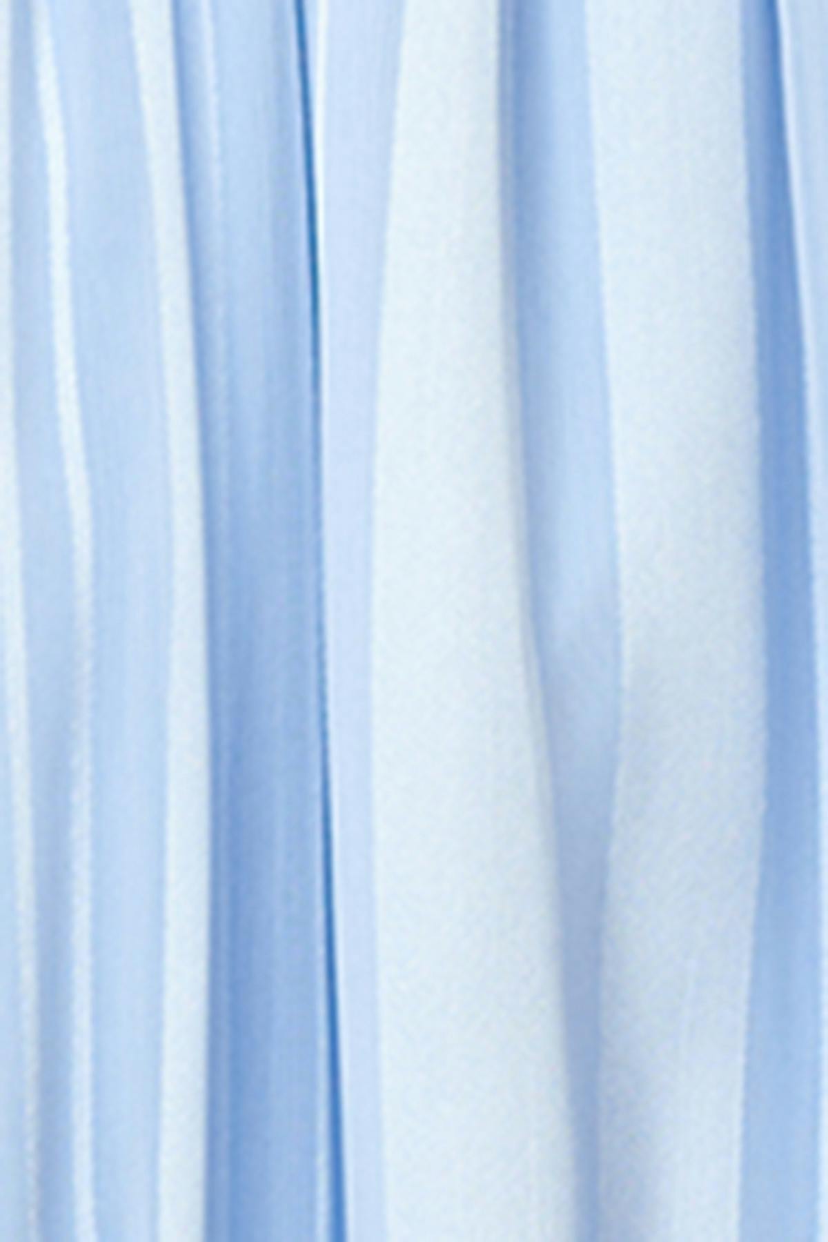 Halterneck top