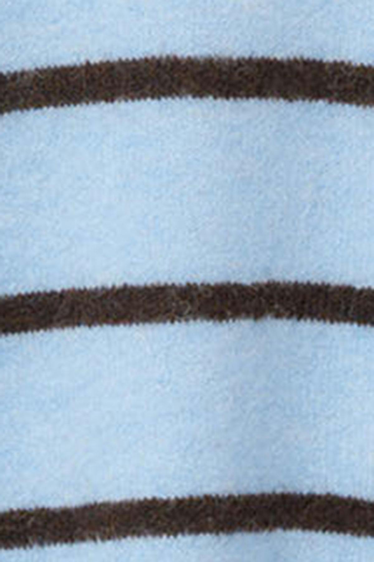 Crew neck knitted sweater