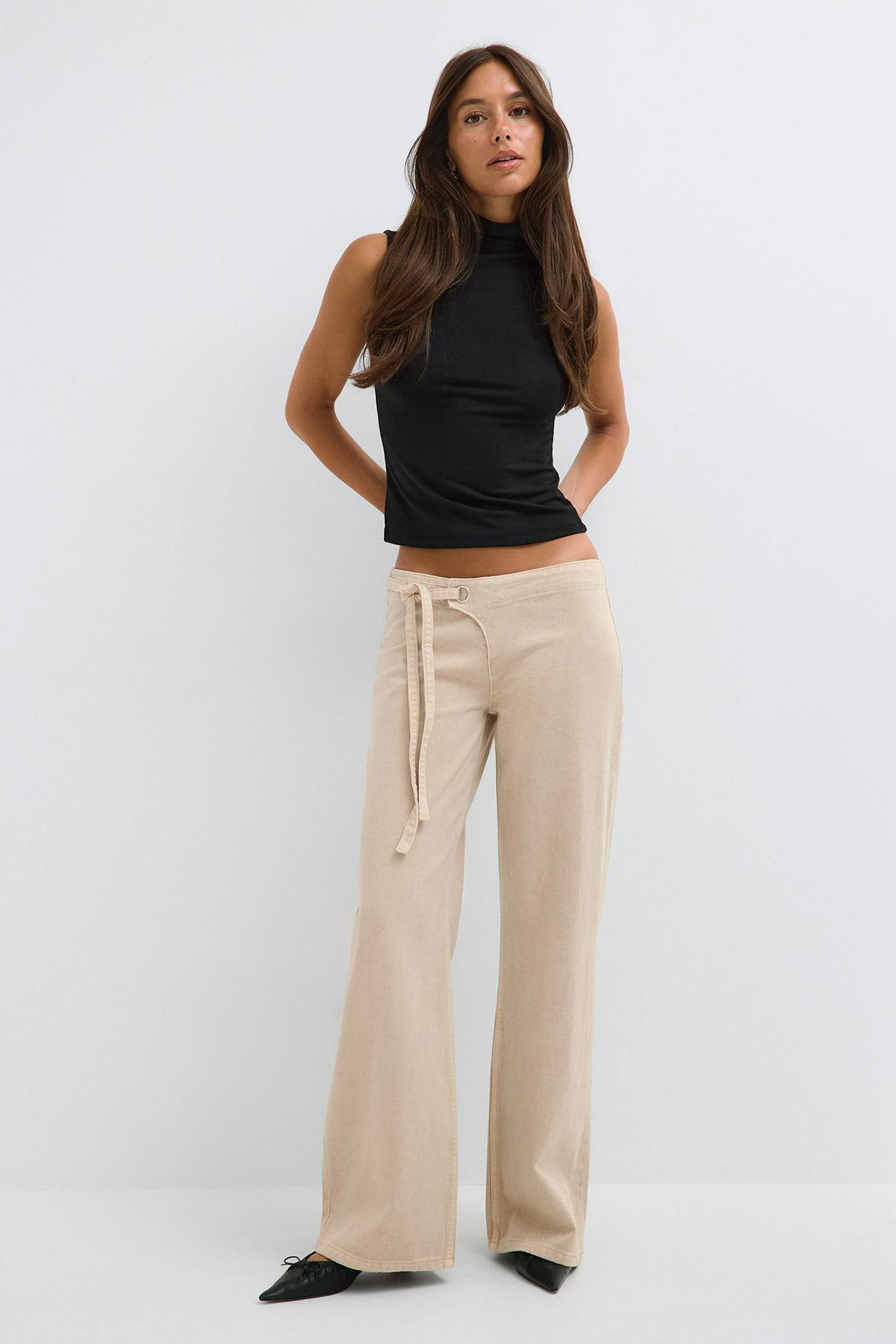 Side knot jeans