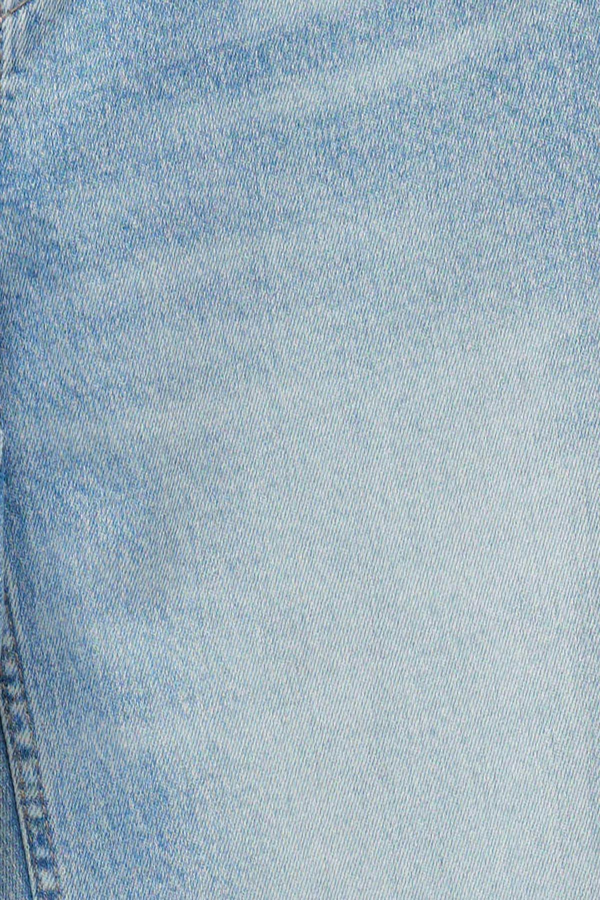 Loose flare jeans