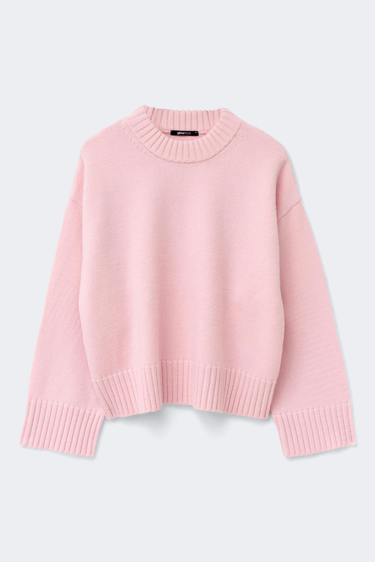Crew neck knitted sweater