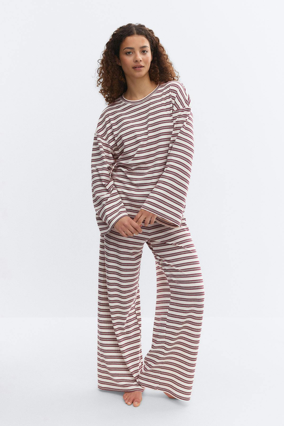 Soft loungewear longsleeve top