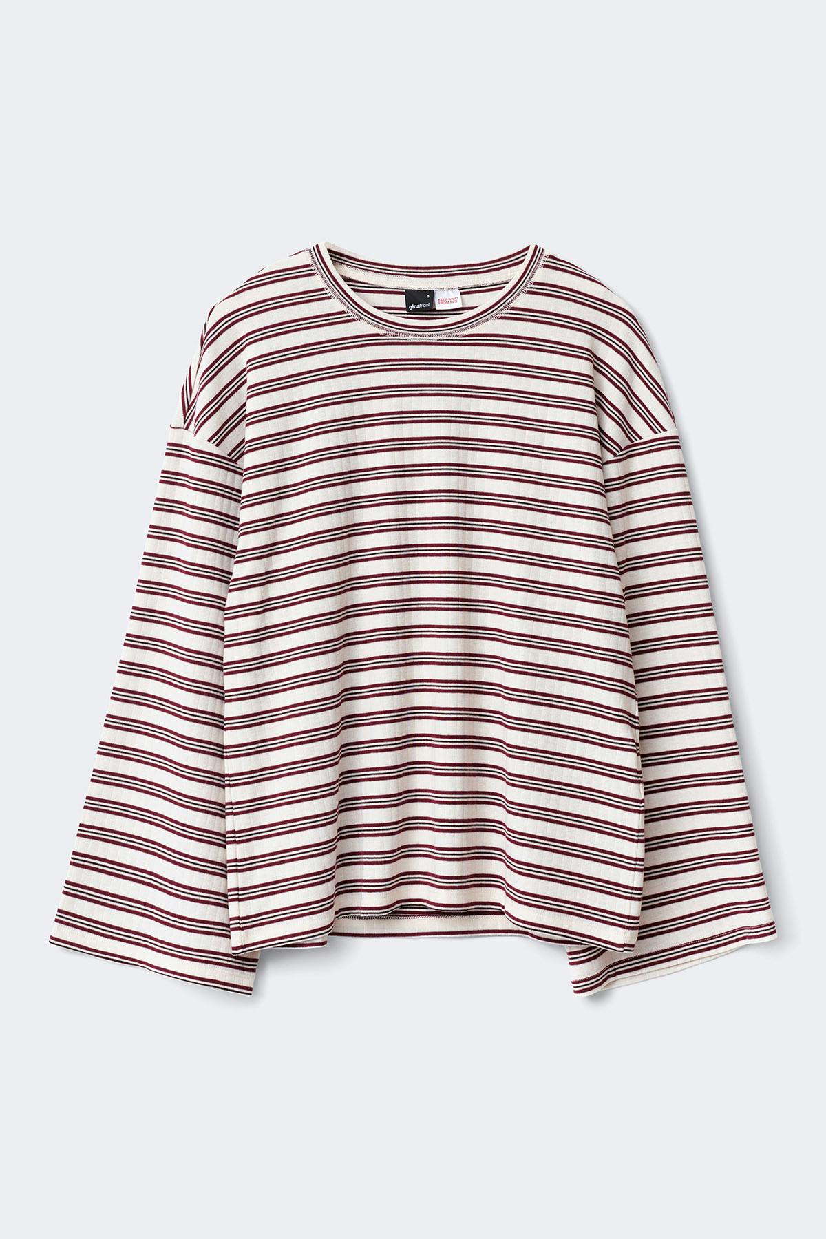 Soft loungewear longsleeve top