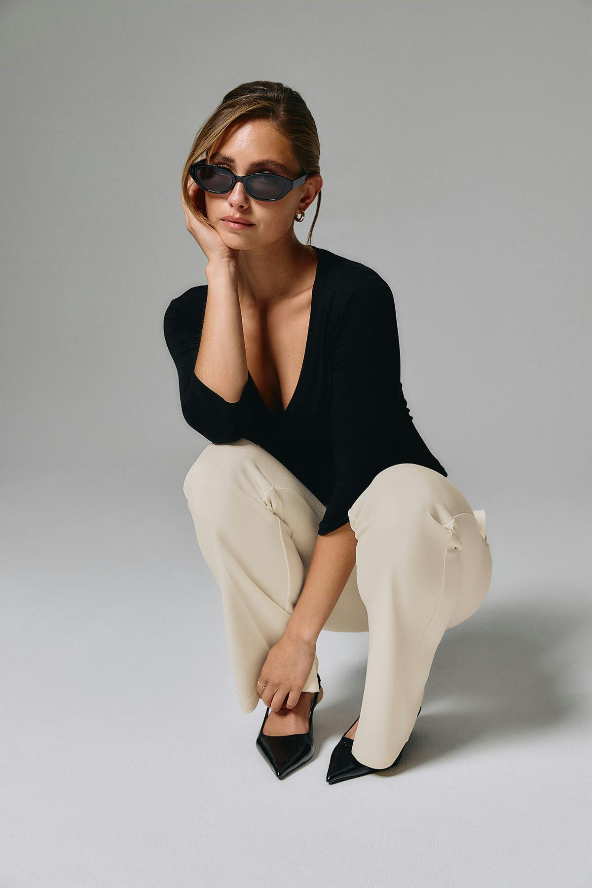 Low waist straight trousers
