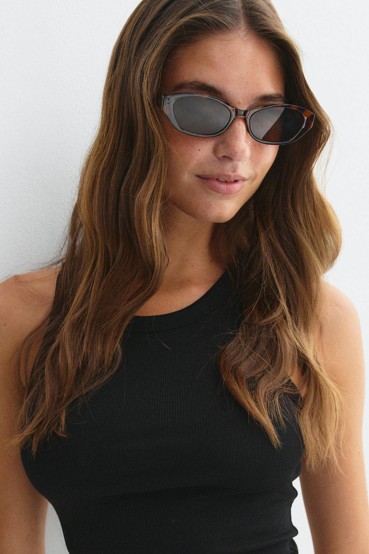 Oval sunglasses