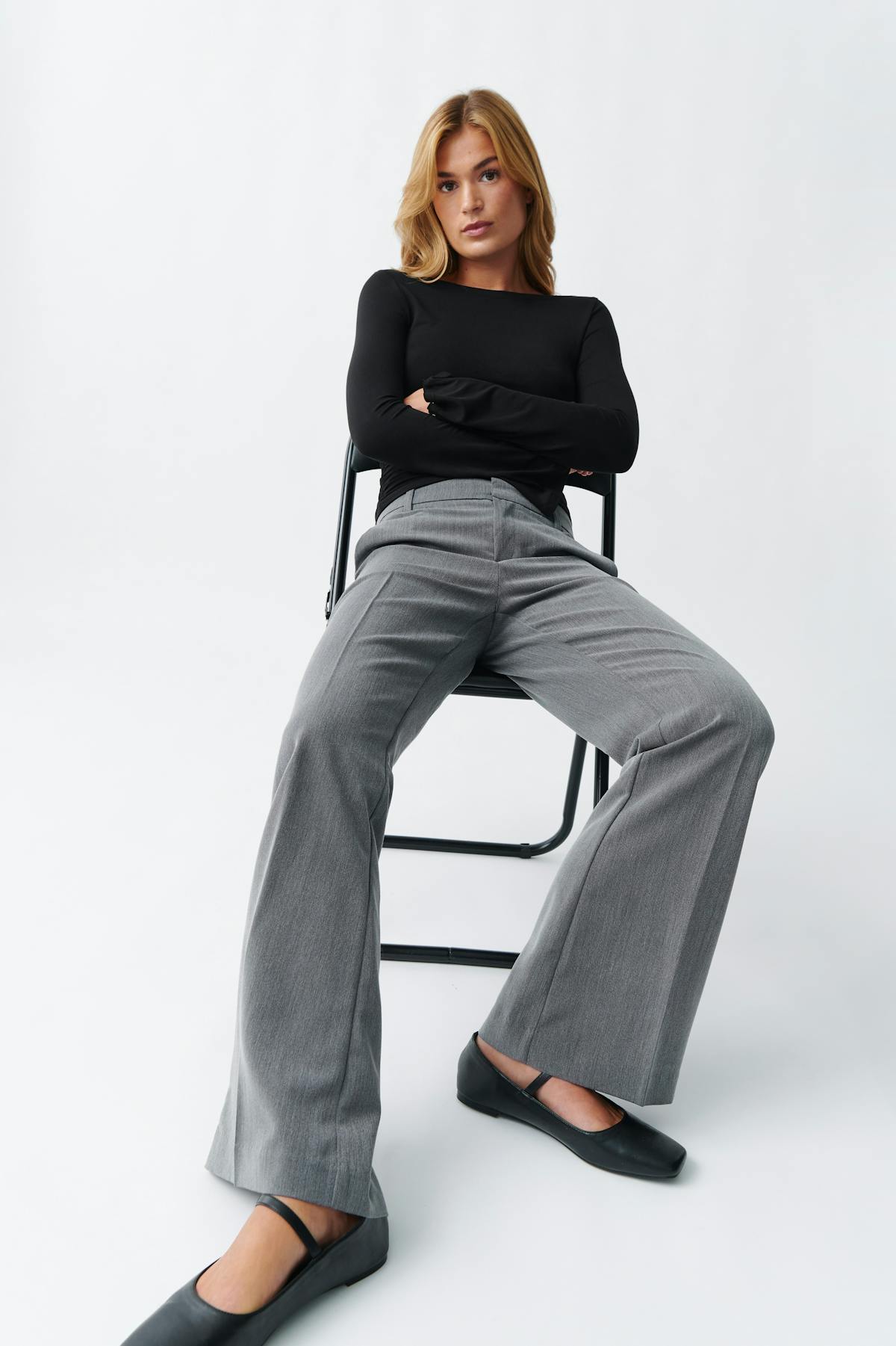 Relaxed bootcut trousers