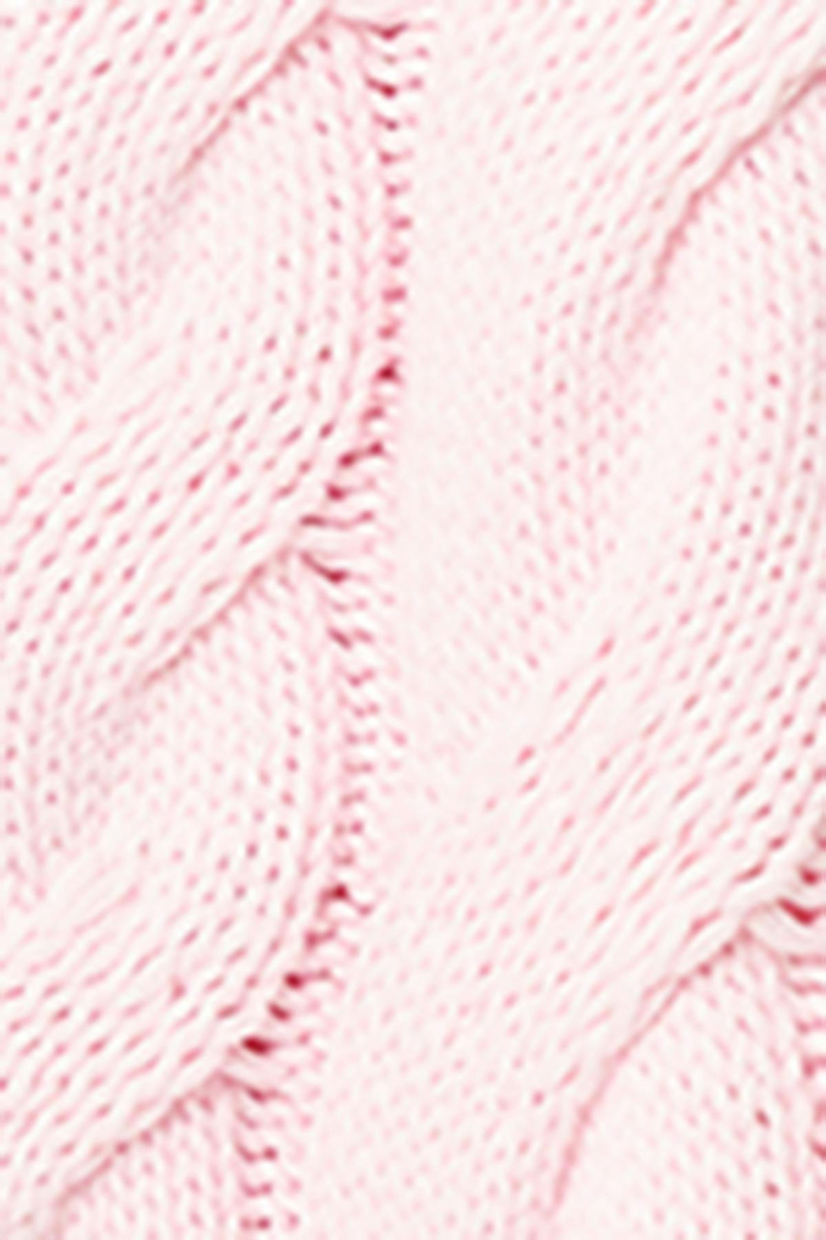 Chunky knitted cable cardigan