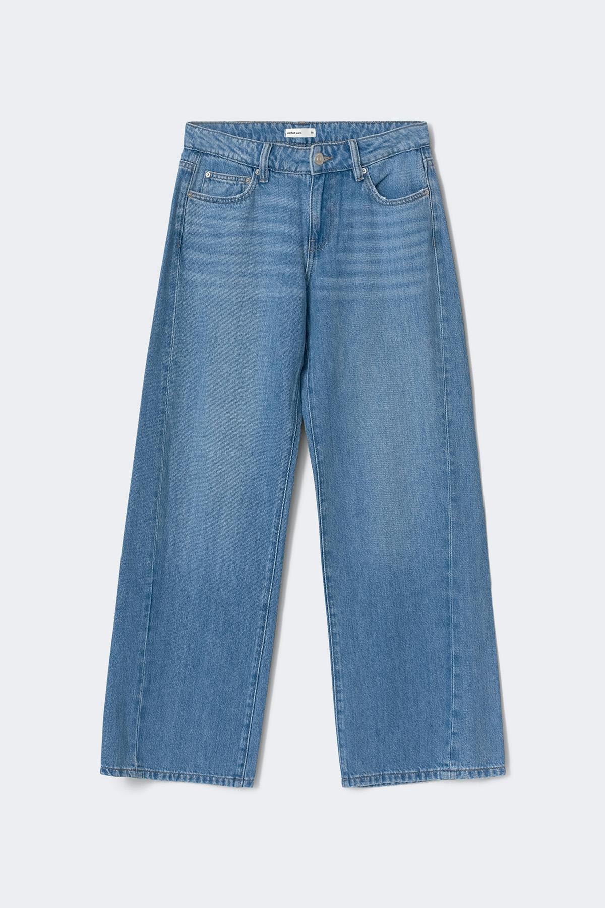 Low wide jeans