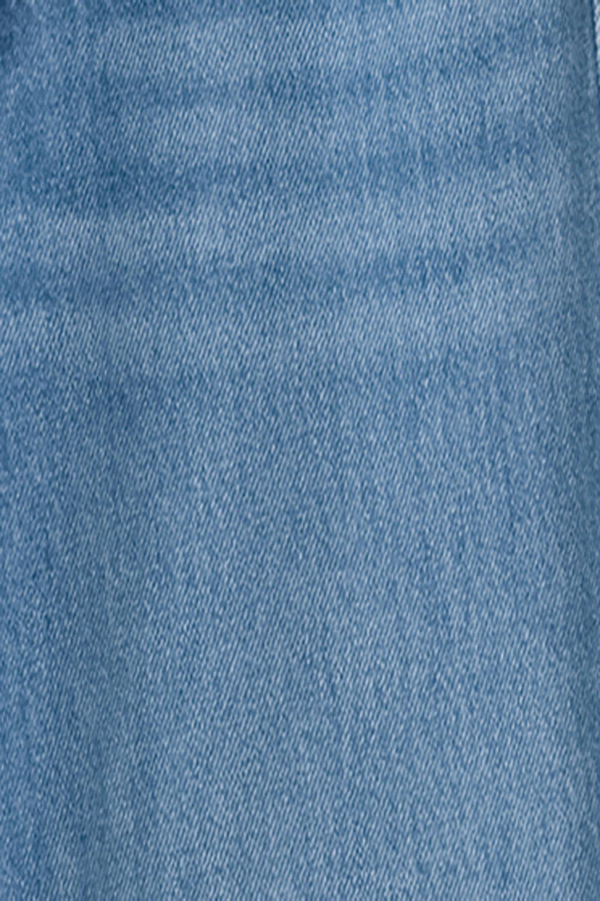 Low wide jeans