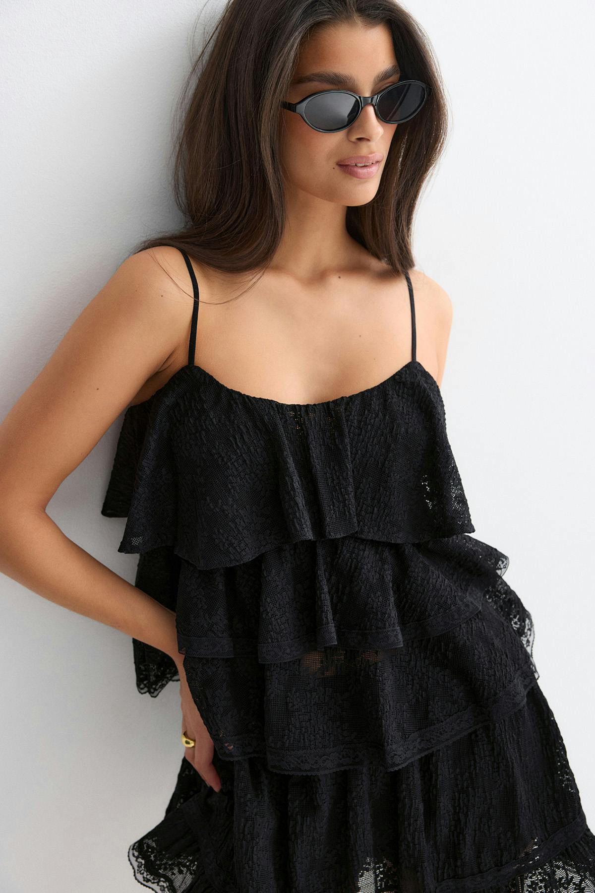 Lace frill singlet