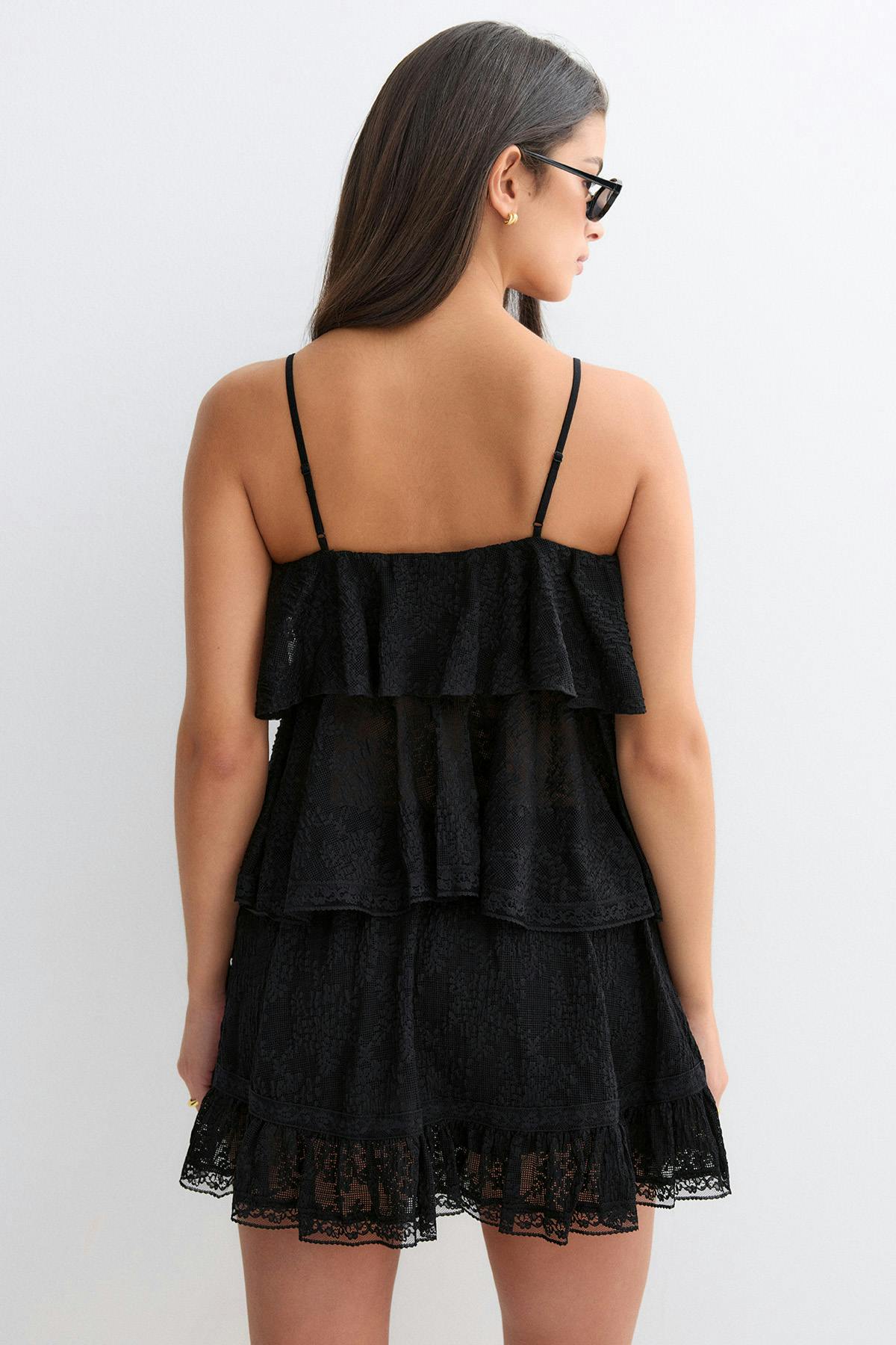 Lace frill singlet