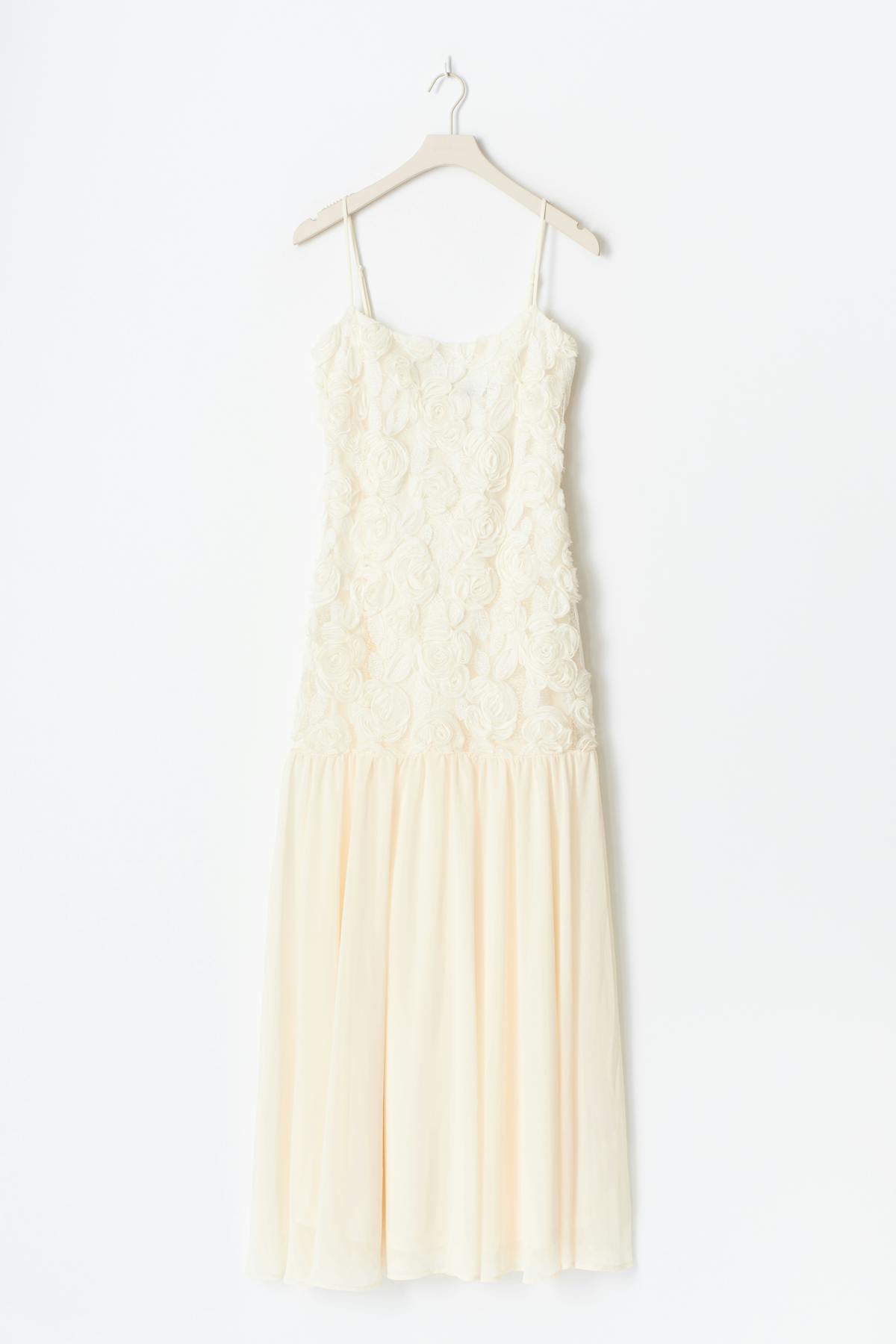 Embroidery dropped waist dress