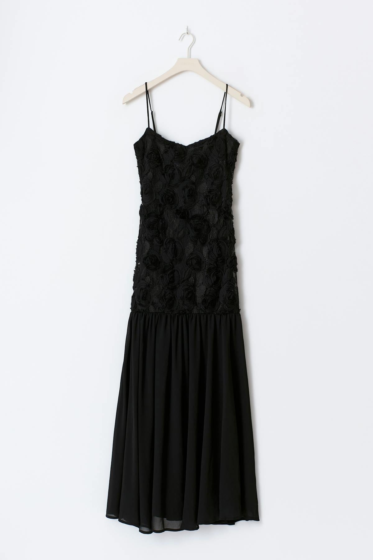 Embroidery dropped waist dress