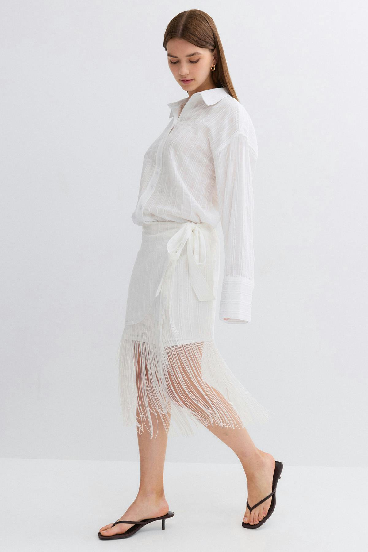 Structured skirt