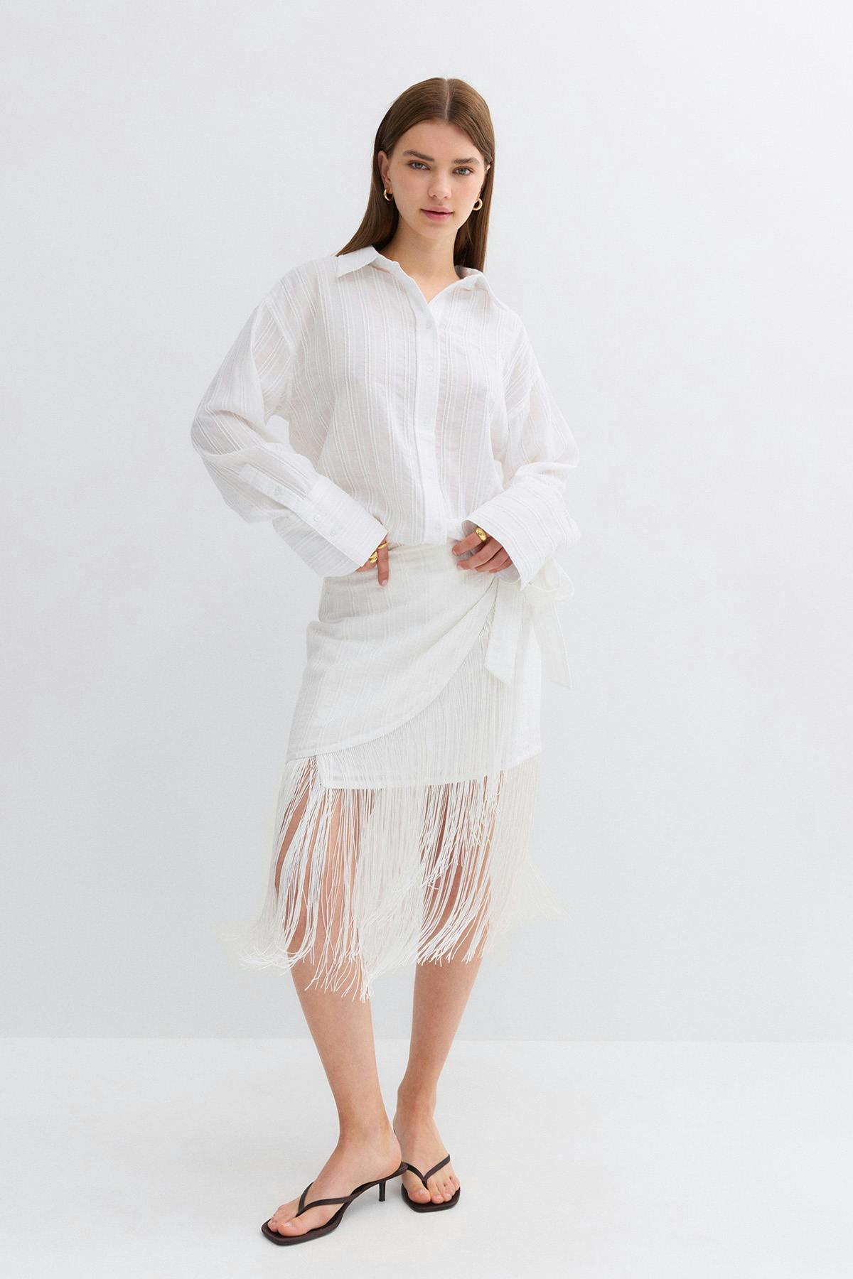 Structured skirt