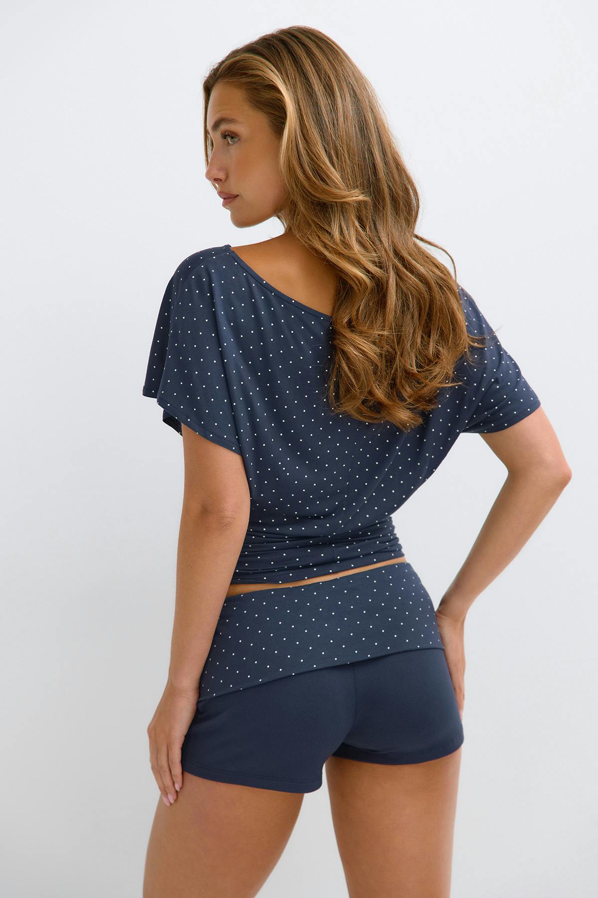 Soft folded loungewear shorts