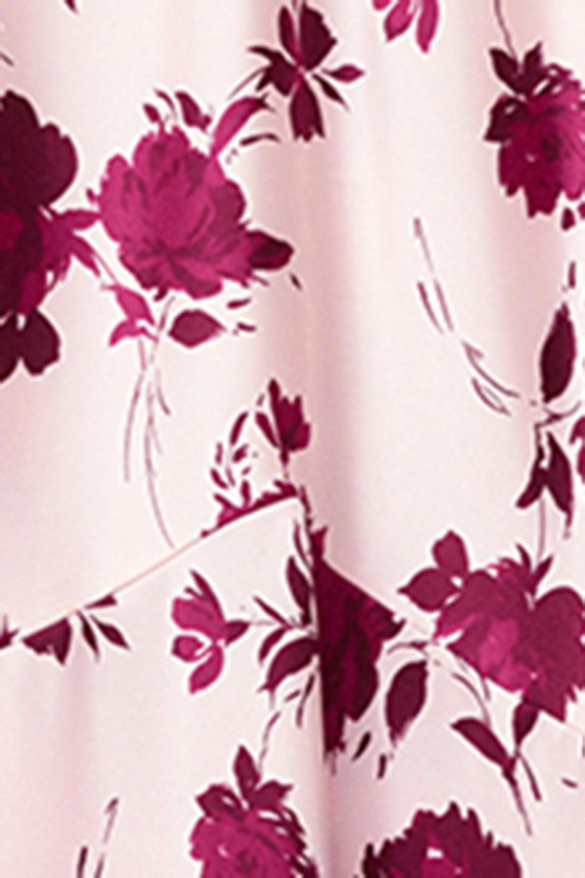 Sleeveless satin maxi dress