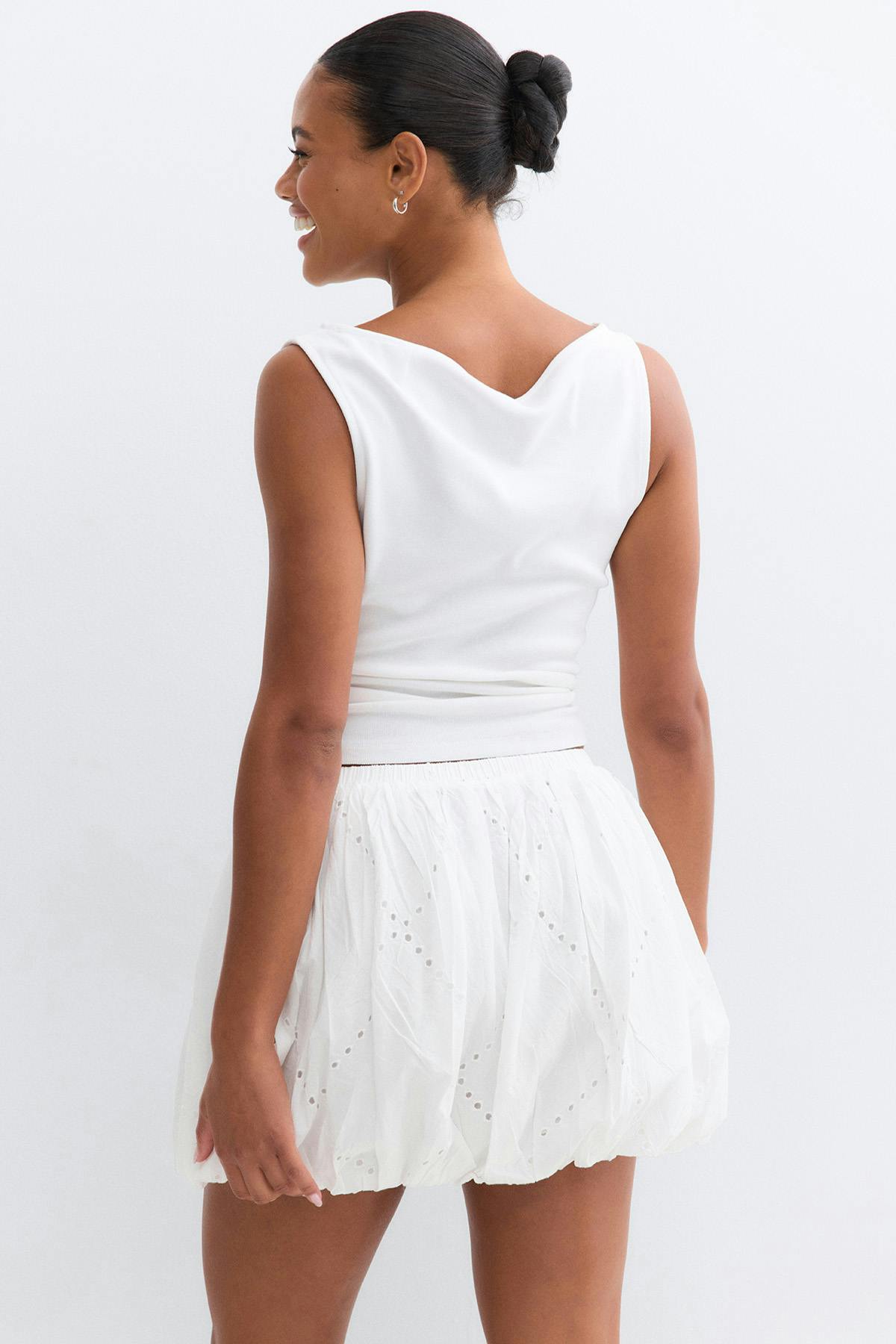 Embroidery skirt