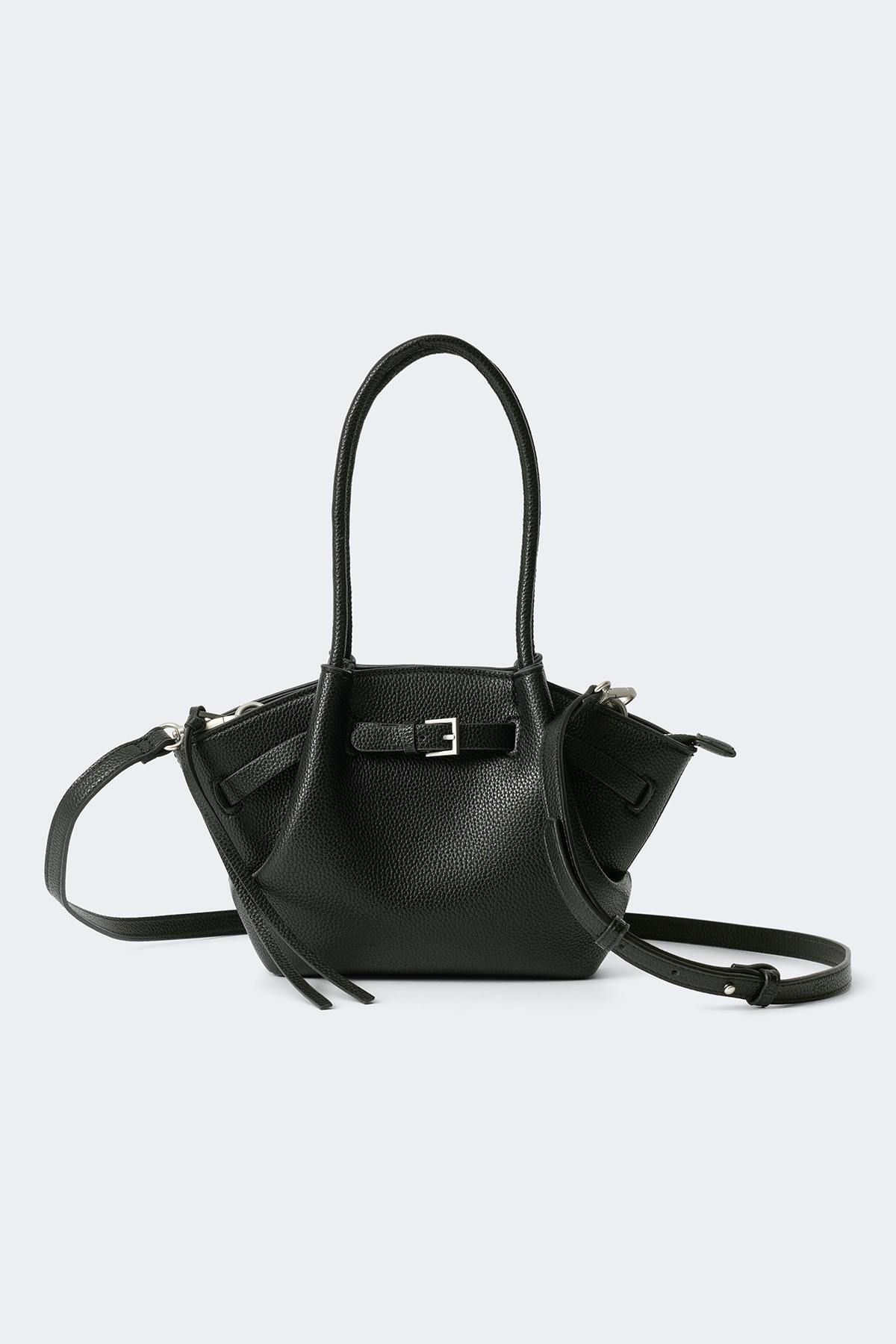 Large fold detail bag