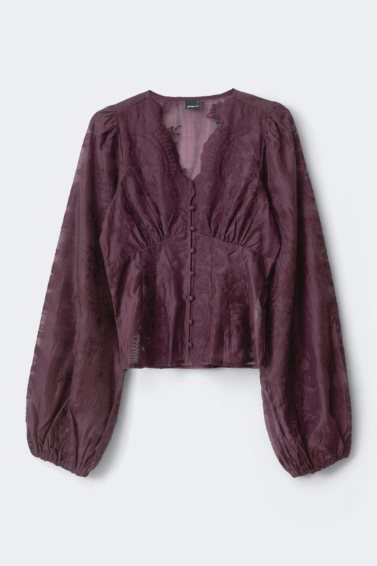 Shaped blouse