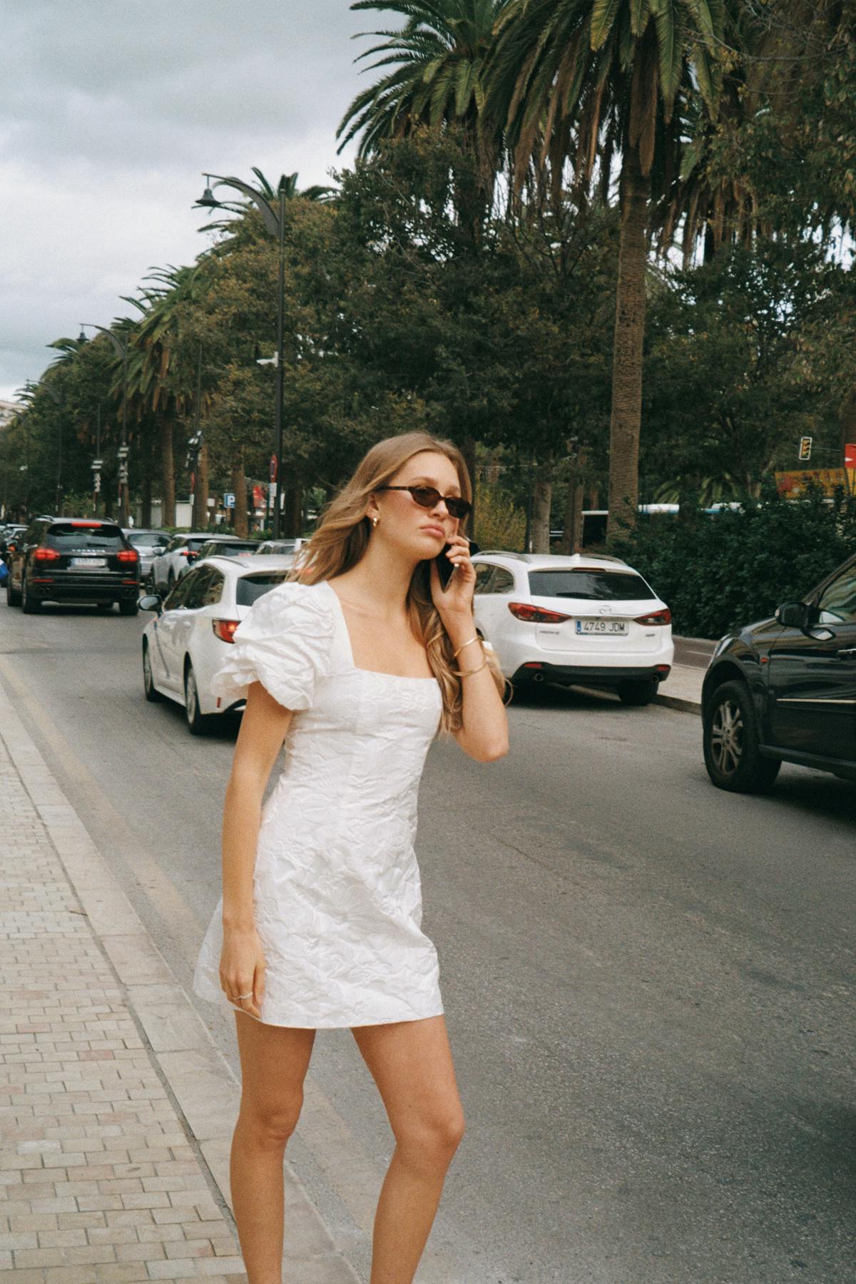 Brocade puffsleeve mini dress