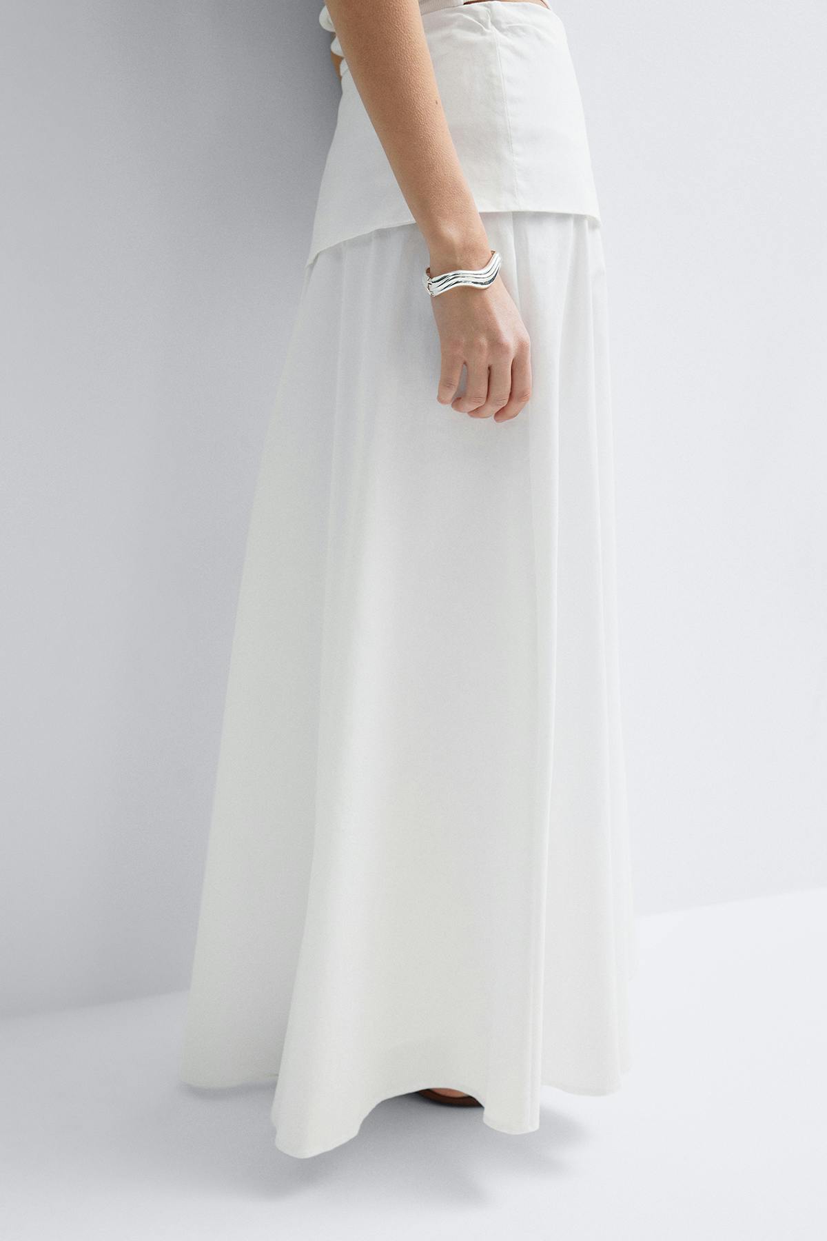 Dropped waist skirt