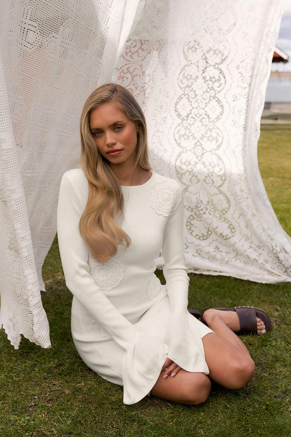 Flower knitted dress
