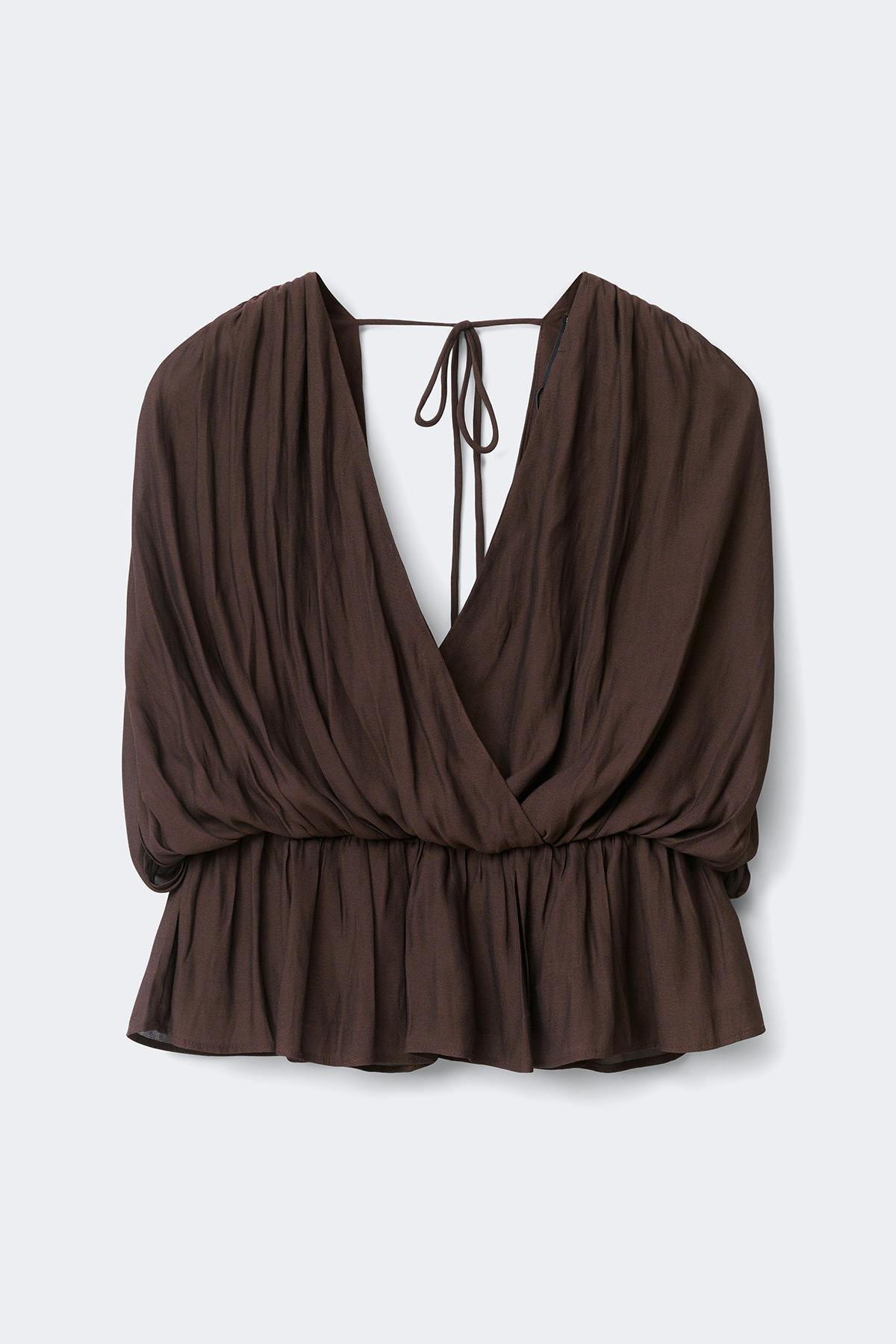 Loose sleeveless top