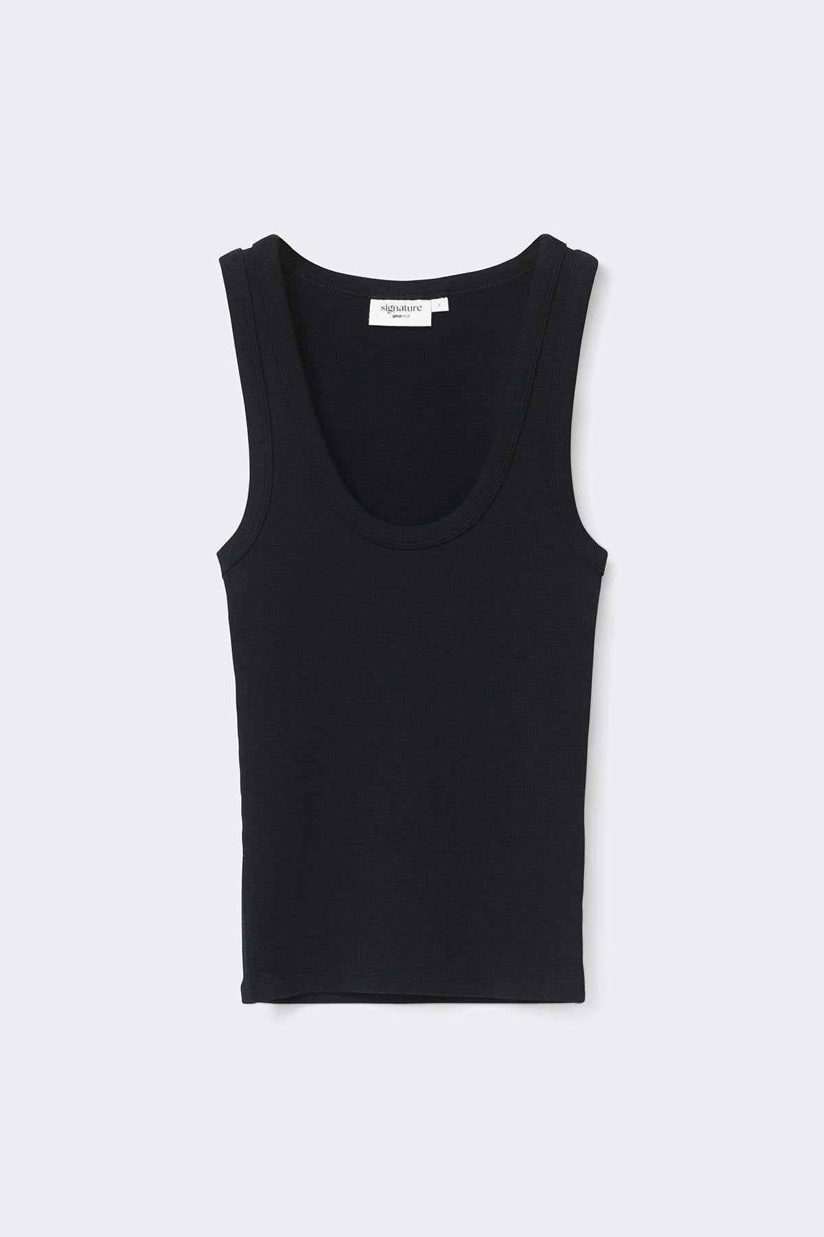 Super stretch scoop neck tank