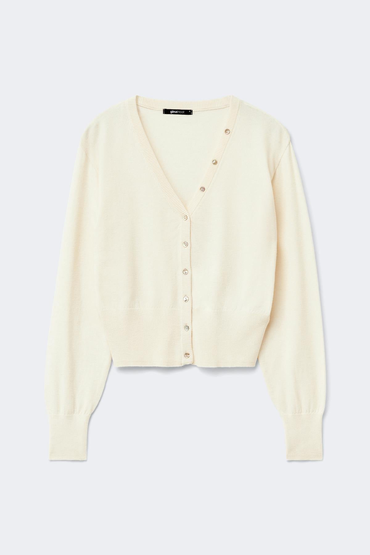 Knitted fitted cardigan