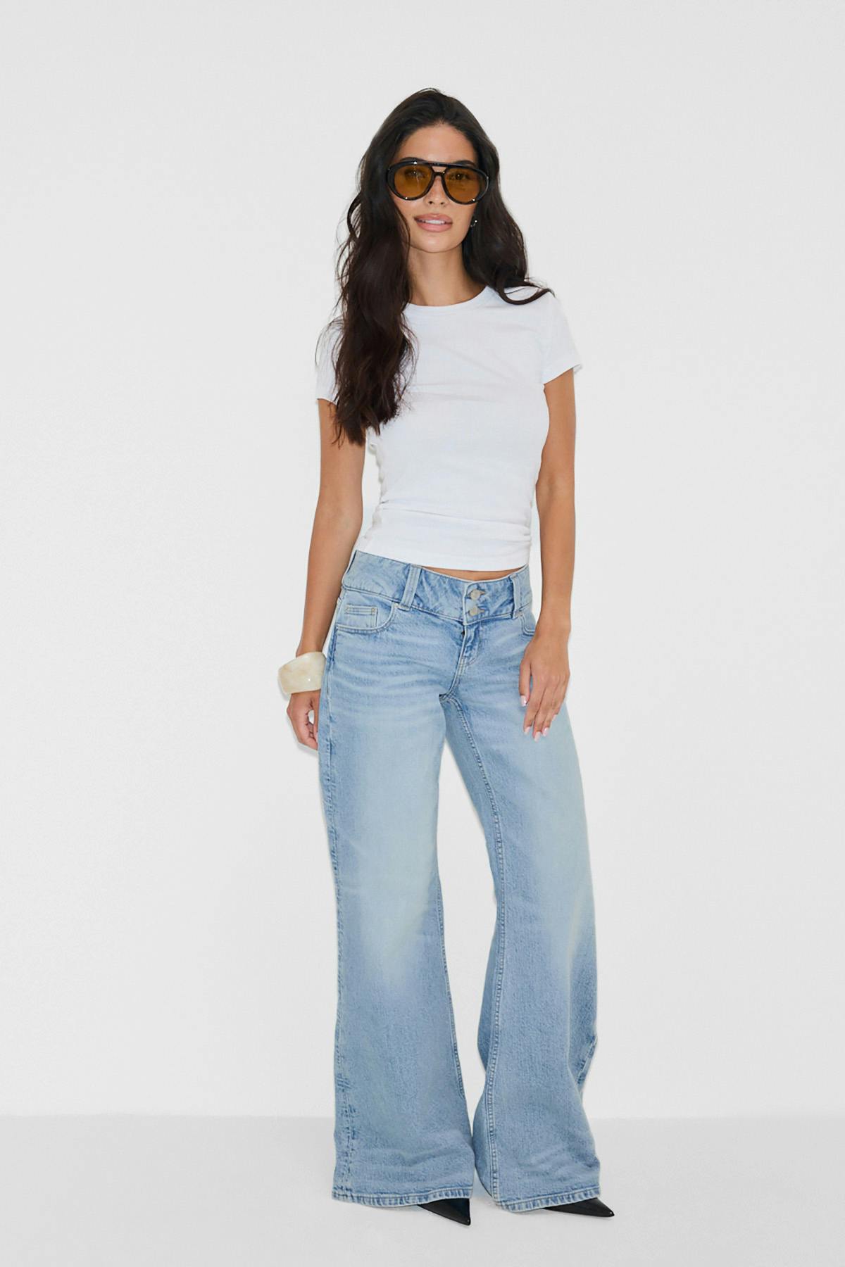 Loose flare jeans