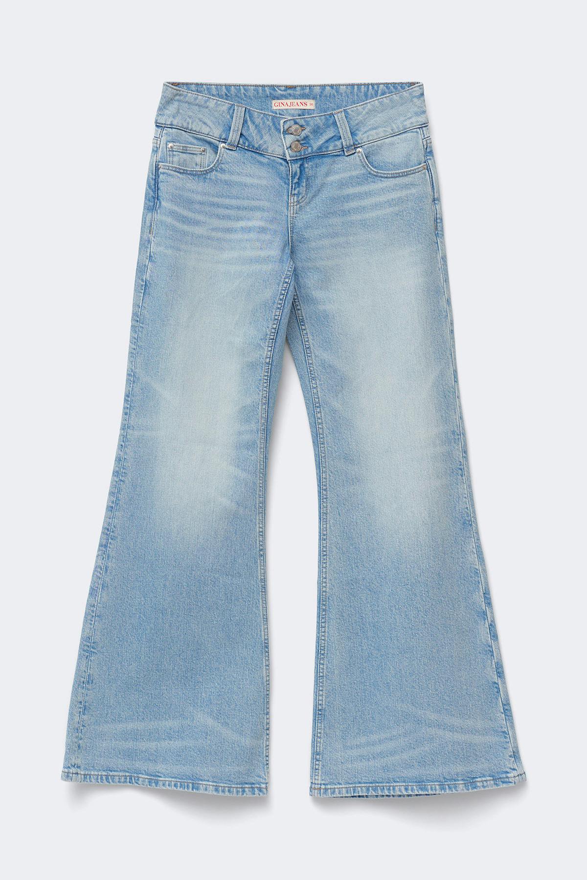 Loose flare jeans