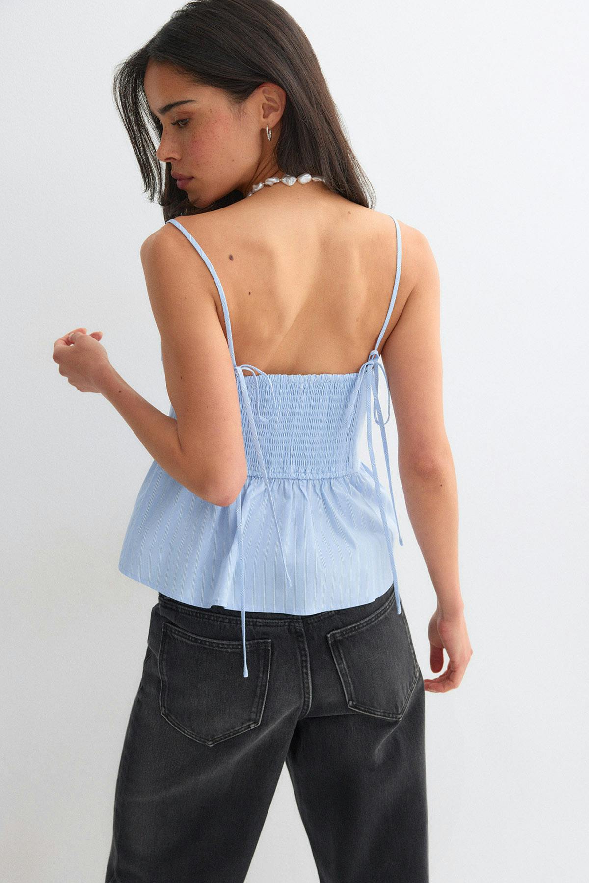 Strap top