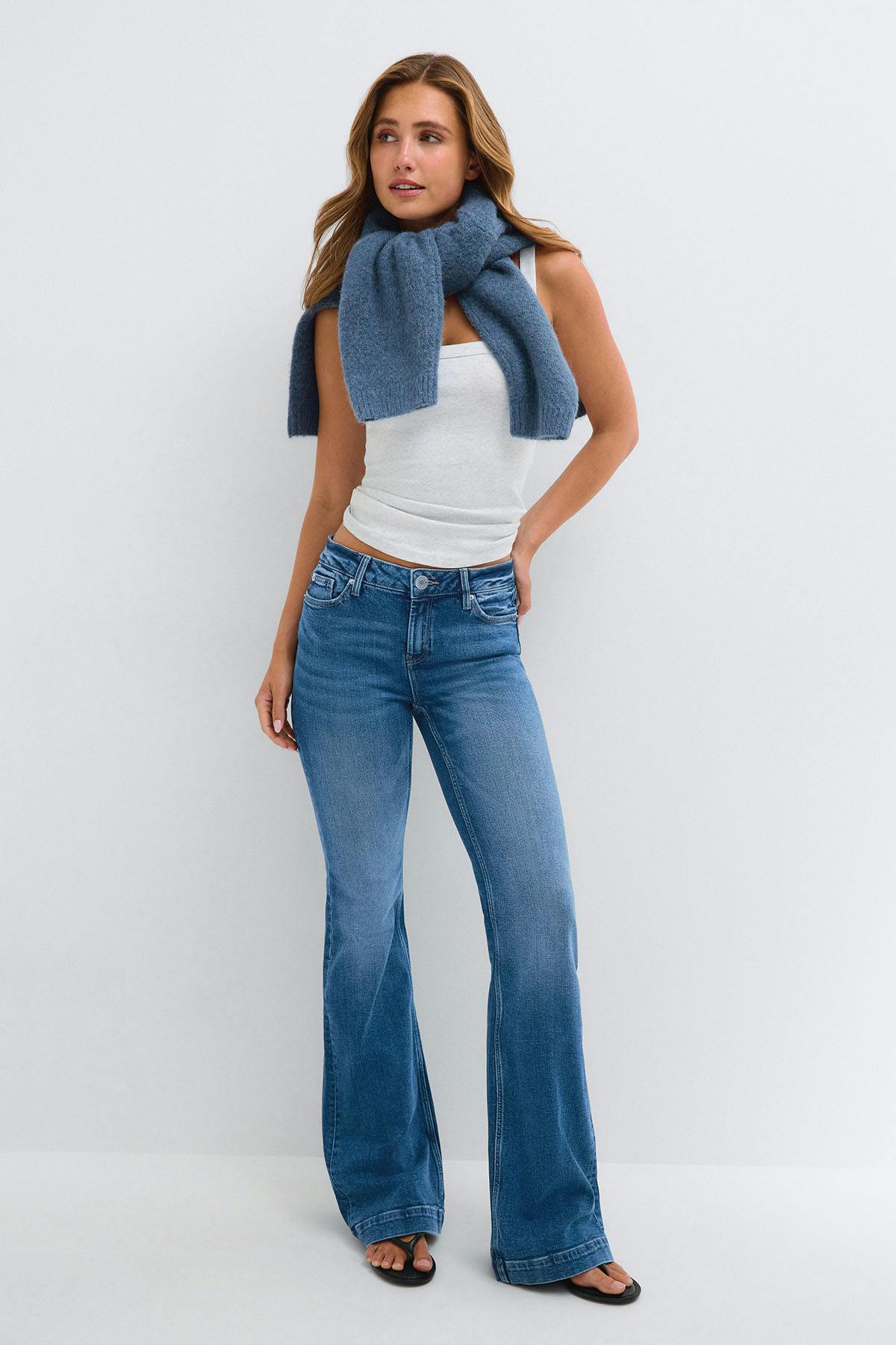 Shape up flare jeans