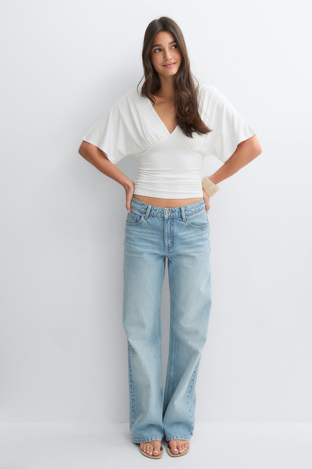 Shaped v-neck top