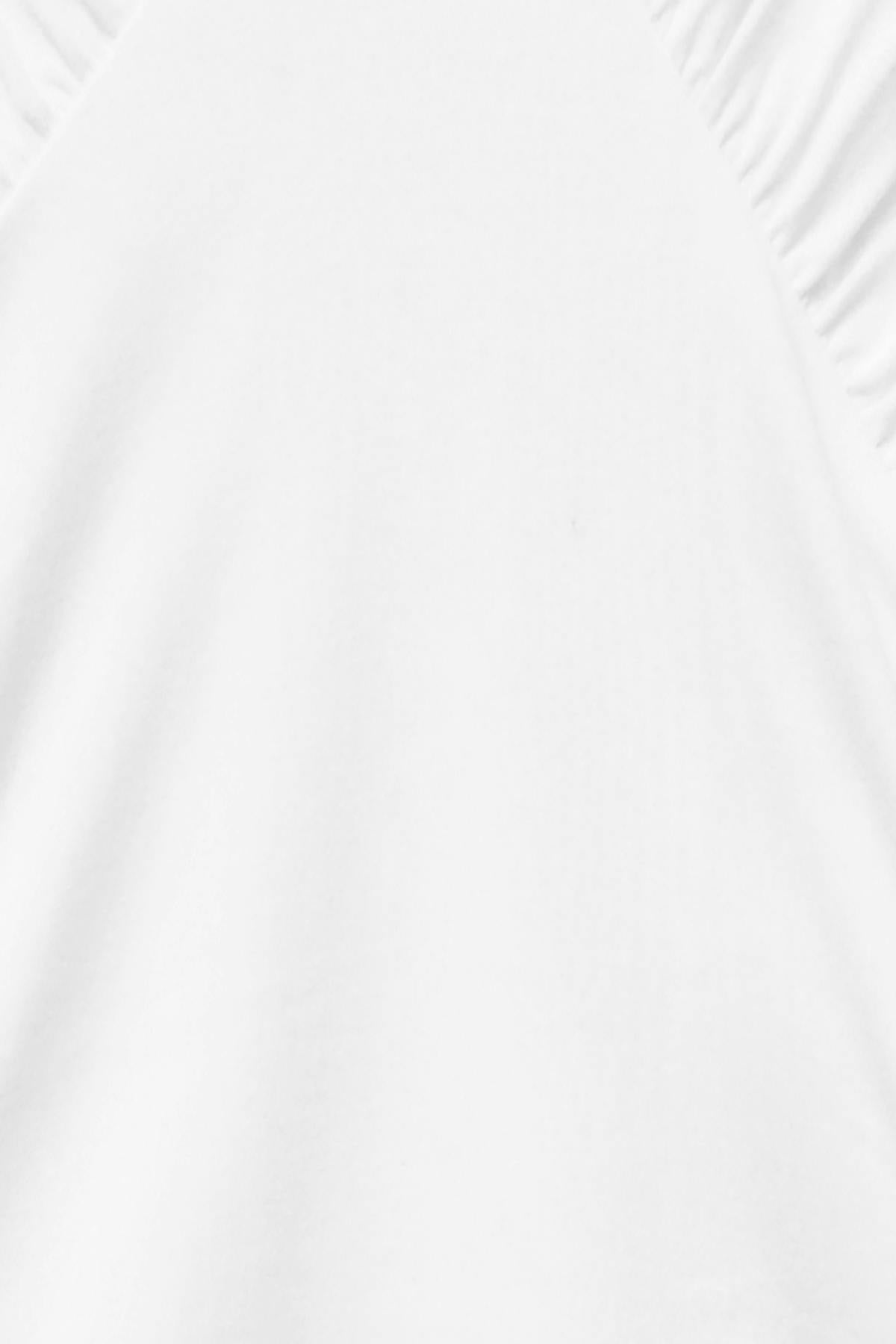 Shaped v-neck top